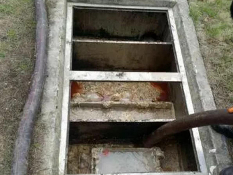 巴林右隔油池清理